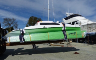 Delivery-Assembly-corsair-760-sport-trimaran (1)