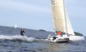 waterskiing-corsair-28-trimaran-14-knots
